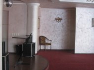 в ресторане